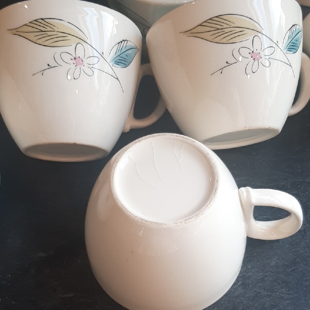SALEM💙MCM Teal and White Floral Ceramic Mug SET➕SALT & PEPPER SET - Picture 6 of 7